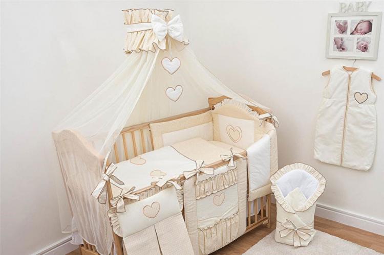 Auvent sur un berceau - idées de conception de photo