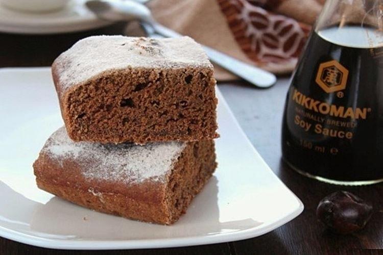 Gâteau au café à la banane et aux dattes au four - recettes