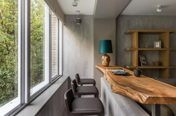 Comptoirs de bar à l'intérieur de la cuisine - photo