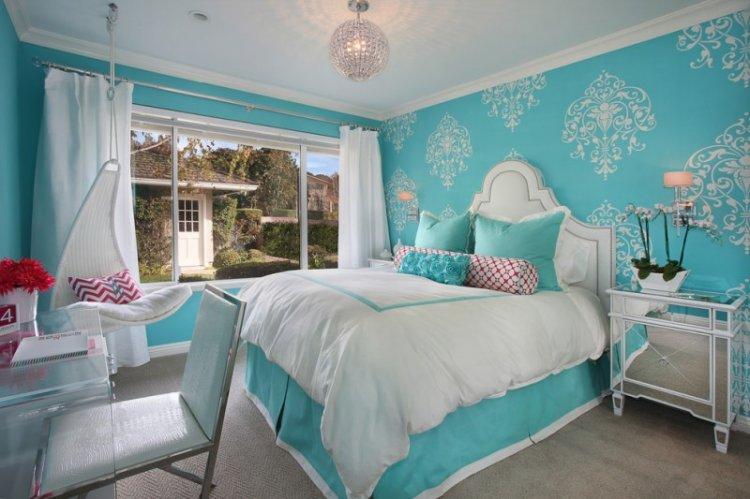 Chambre à coucher de couleur turquoise - photo de design d'intérieur