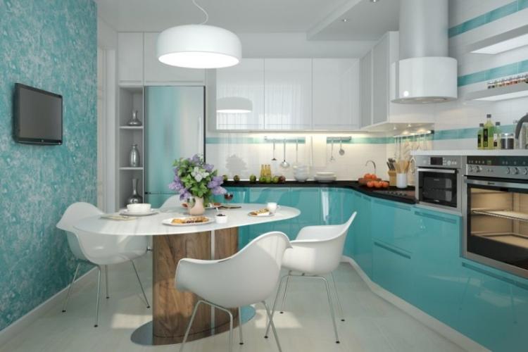 Couleur turquoise à l'intérieur de la cuisine