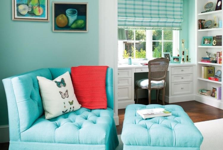 Couleur turquoise à l'intérieur de la chambre des enfants