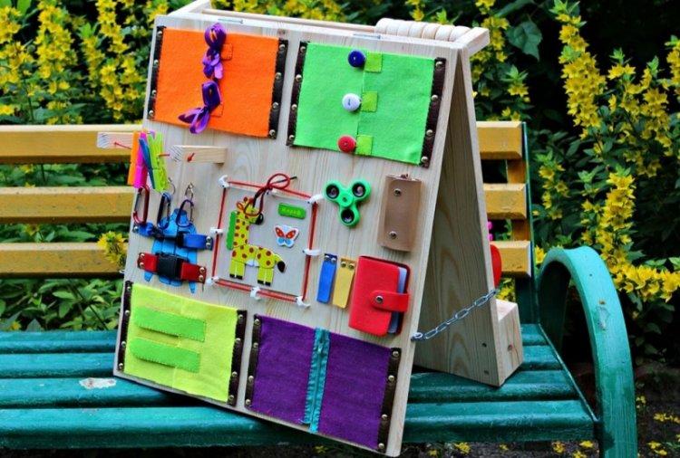 Planche d'affaires pliante bricolage