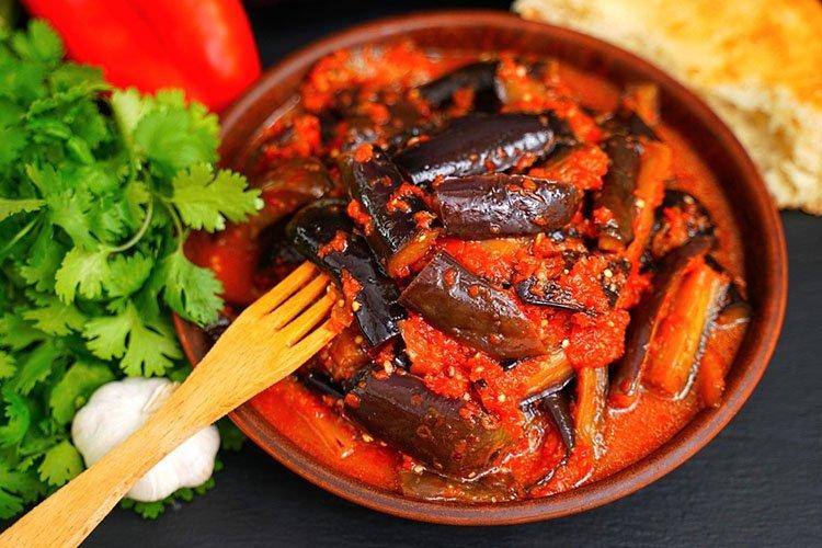 Aubergines à la viande de poulet - Recettes de plats d'aubergines