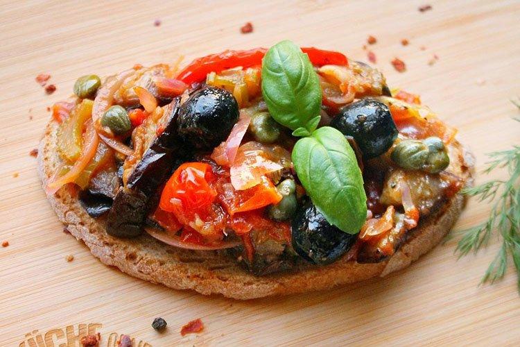 Caponata d'aubergines siciliennes - Recettes de plats d'aubergines