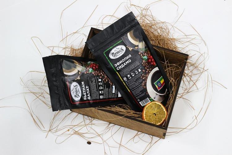 Un service de café ou de thé - Quoi offrir à maman pour son anniversaire de la part de son fils