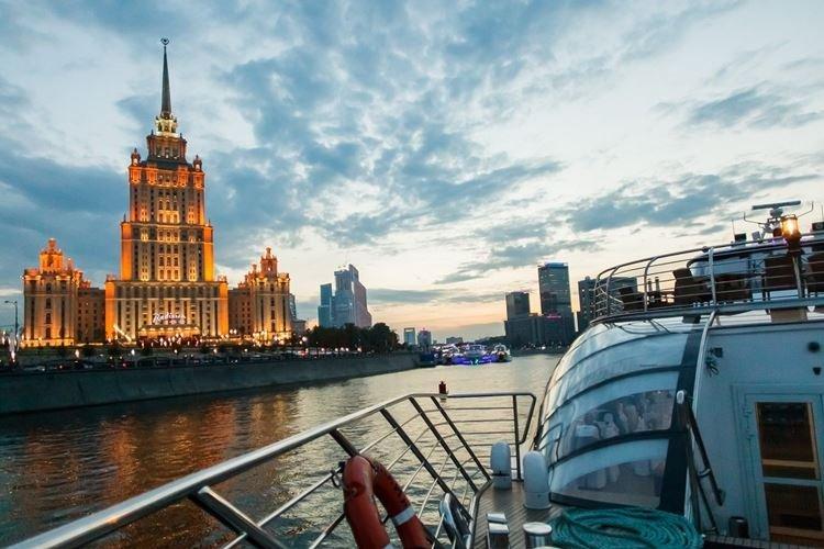 Master class sur un yacht - Quoi offrir à papa pour son anniversaire de la part de son fils