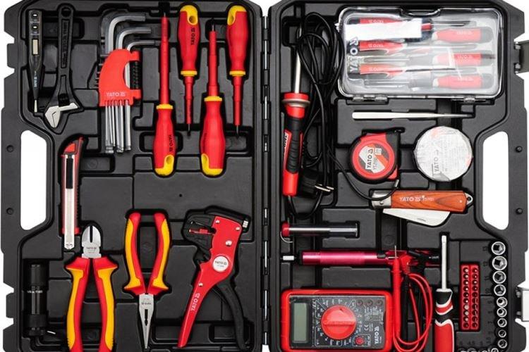 Un ensemble d'outils - Quoi offrir à papa pour son anniversaire de la part de son fils