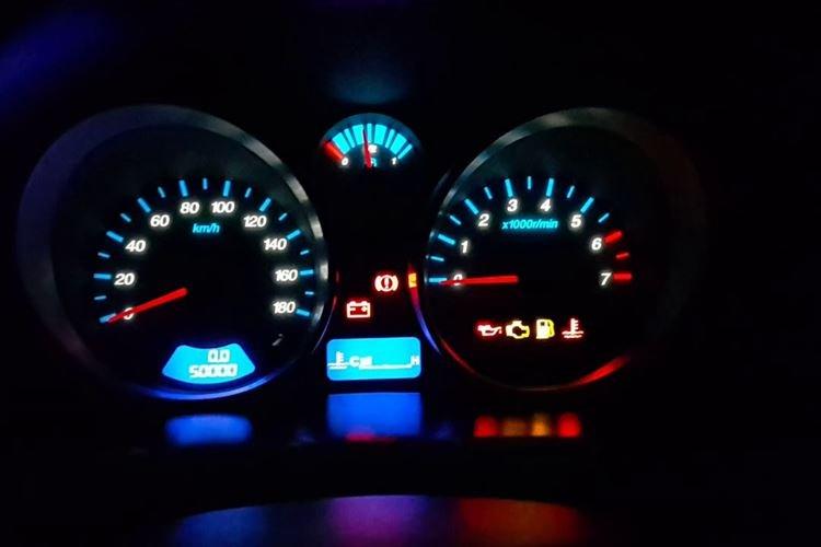 Electronique pour la voiture - Quoi offrir à papa pour son anniversaire de la part de son fils