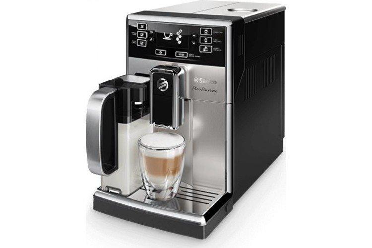 Une machine à café avec un jeu de capsules - Quoi offrir à ma femme pour son anniversaire