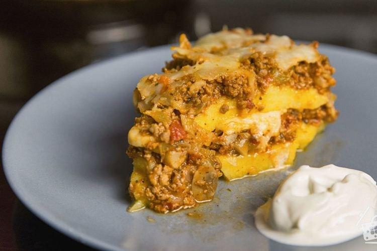 Casserole de boeuf haché et de gruau de maïs - Que cuisiner avec des recettes de boeuf haché