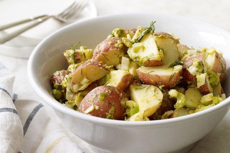 Salade de pommes de terre à l'avocat - Que cuisiner avec des recettes de pommes de terre