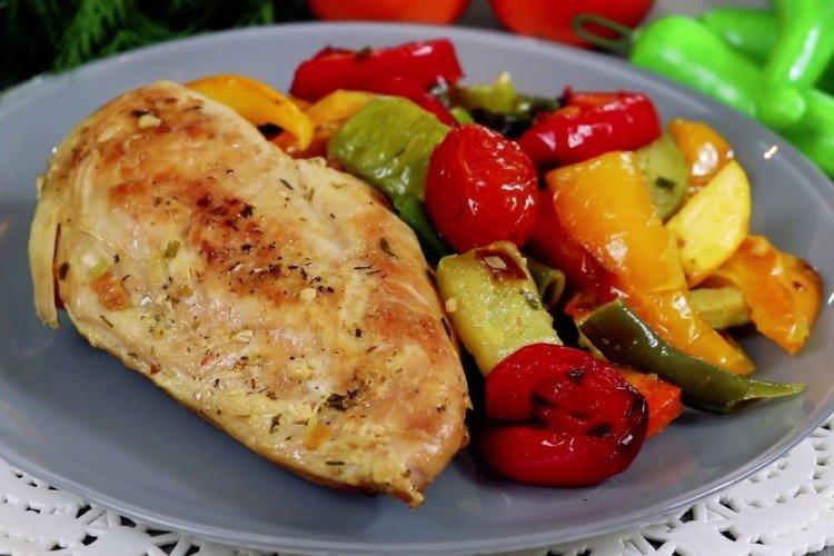 Filet de poulet aux légumes - Que cuisiner à partir de recettes de filet de poulet