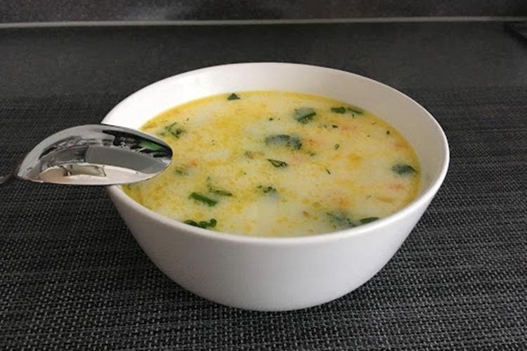 Soupe copieuse au porc haché - Que faire des recettes de porc haché