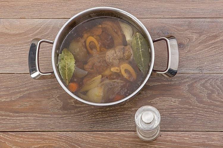 Boeuf en gelée - Que cuisiner pour les recettes du Nouvel An 2021