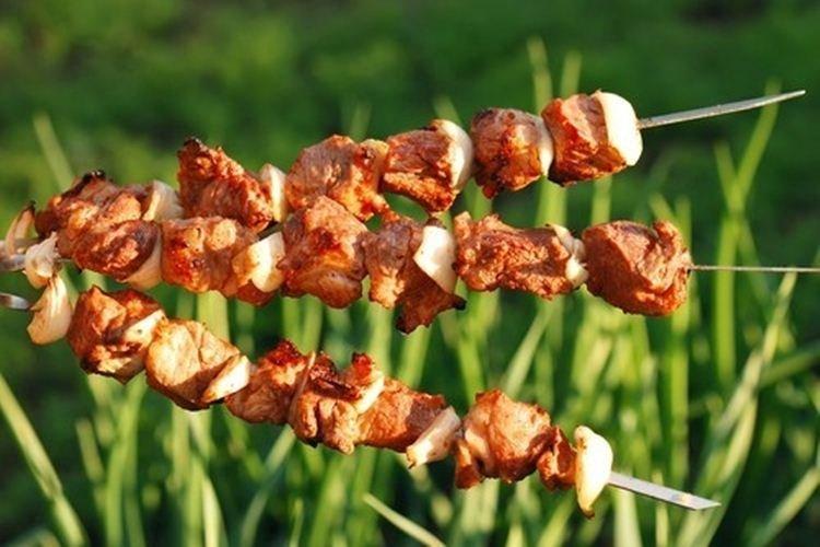 Brochettes d'enfants au glaçage à l'orange - Que cuisiner pour les recettes d'anniversaire d'un enfant