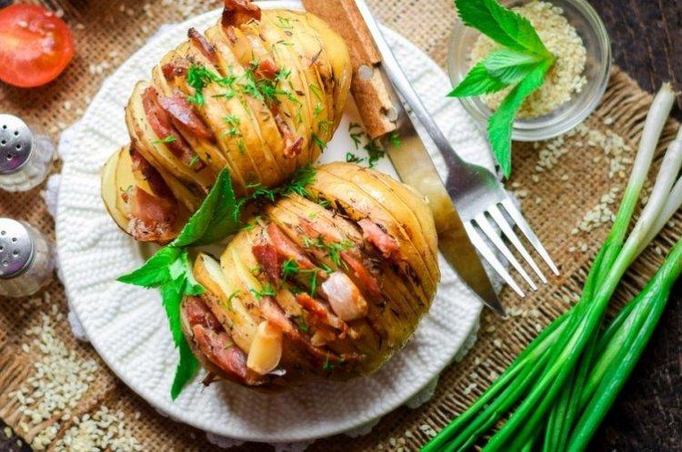 Pommes de terre accordéon - Que cuisiner pour un enfant pour le dîner