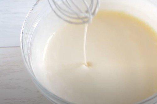 Tarte aux pommes Tsvetaevsky délicate - une recette étape par étape