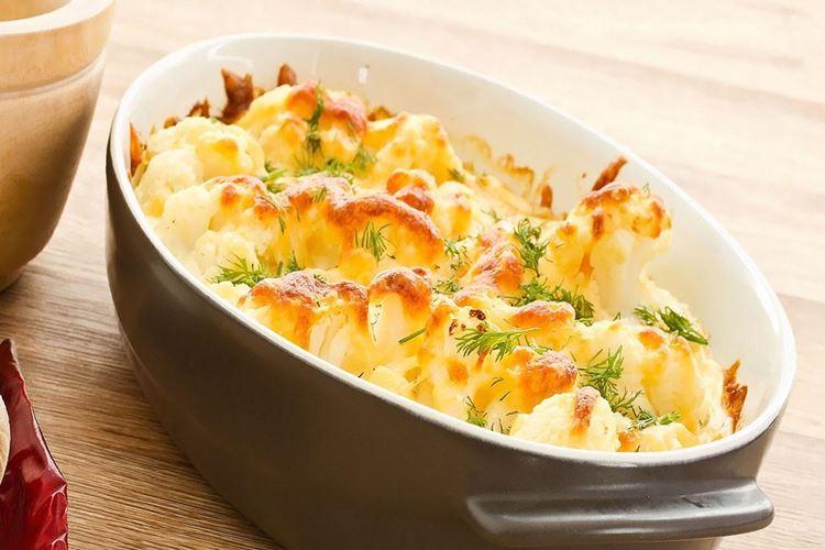 Chou-fleur au four avec du fromage: 8 recettes étape par étape
