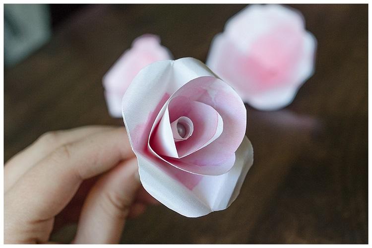 Roses en papier - Fleurs en papier DIY
