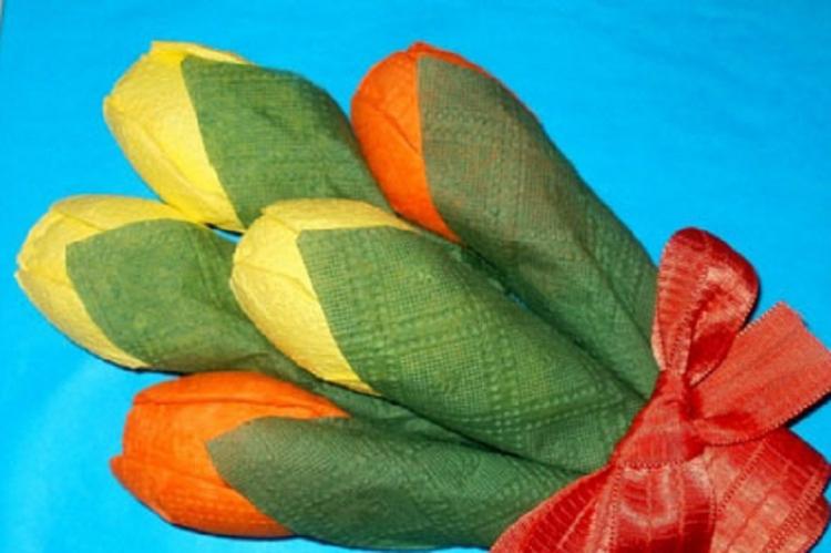 Tulipe - Fleurs de serviette DIY