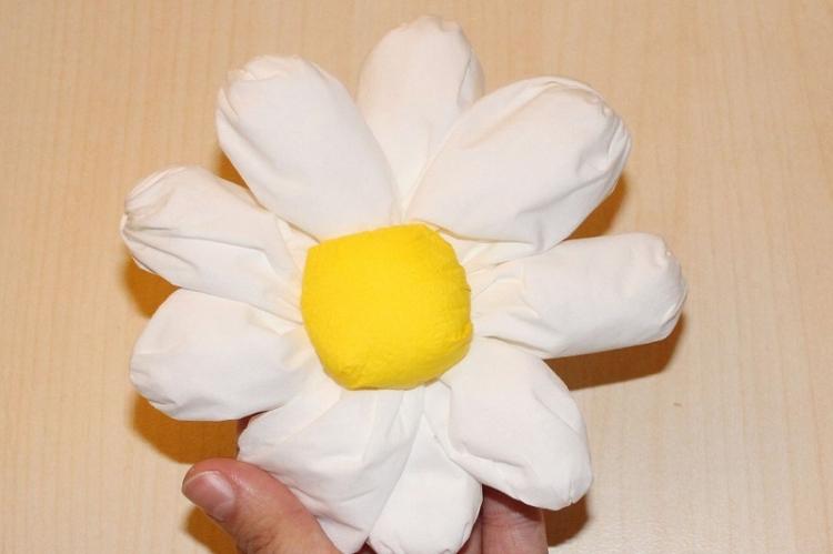 Camomille - Fleurs de bricolage à partir de serviettes