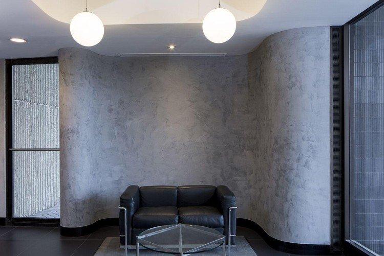 Plâtre décoratif à l'intérieur - photo