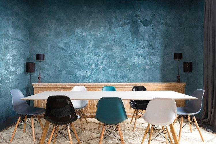 Plâtre décoratif à l'intérieur - photo