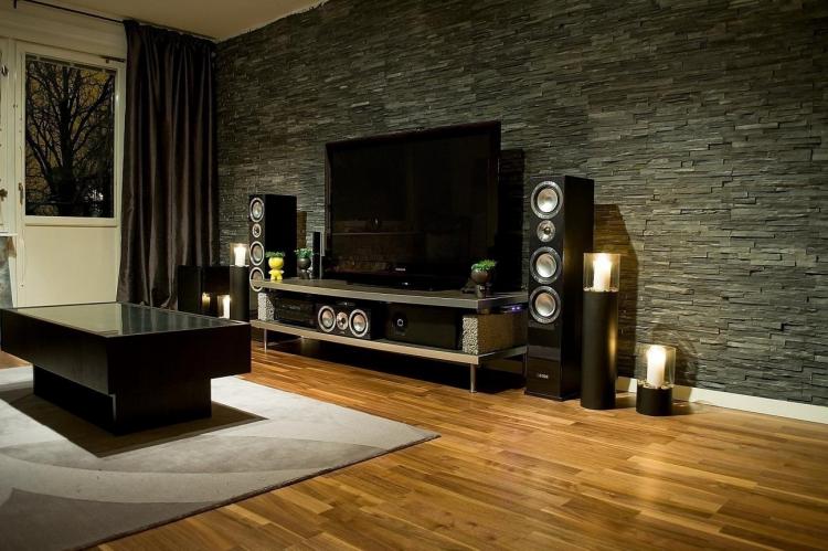 Pierre décorative à l'intérieur - photo