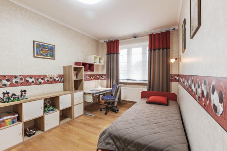 Conception d'une chambre d'enfant pour un garçon - photos d'intérieurs réels