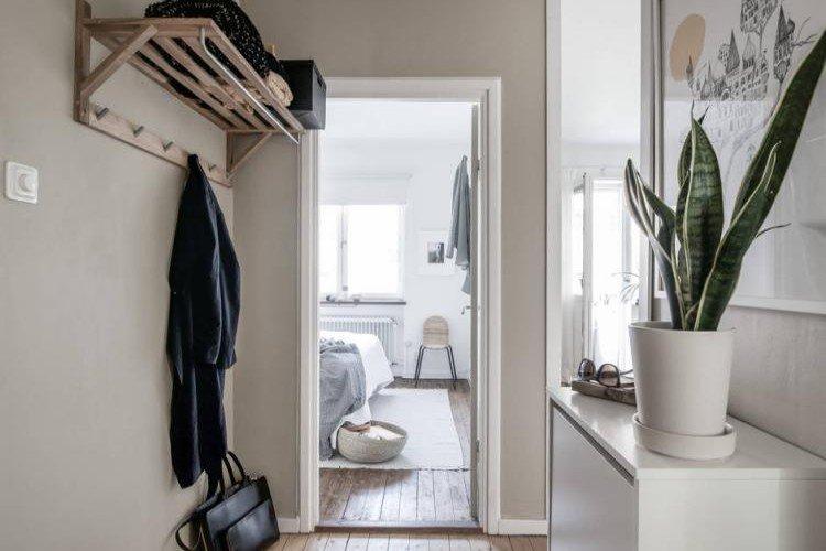 Couloir et couloir de style scandinave - photo de design d'intérieur