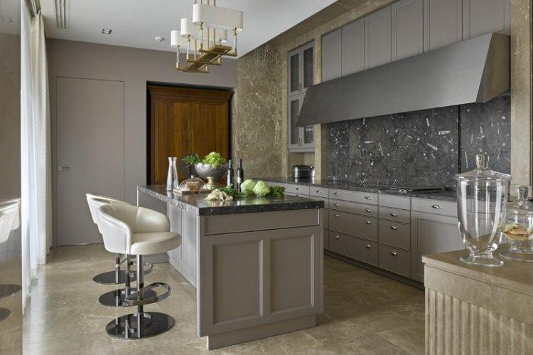 Cuisine 20 m² - photo de décoration d'intérieur