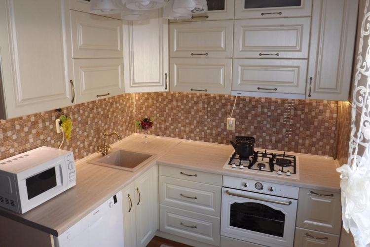 Conception de cuisine 7 m² - des photos de vrais intérieurs