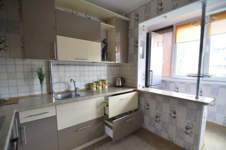 Zonage d'une cuisine avec balcon