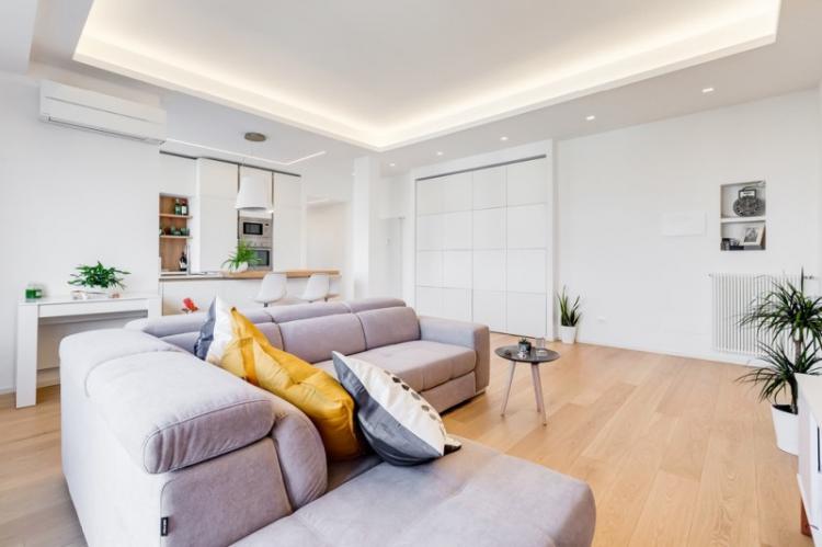 Décoration de plafond - Appartement dans le style du minimalisme