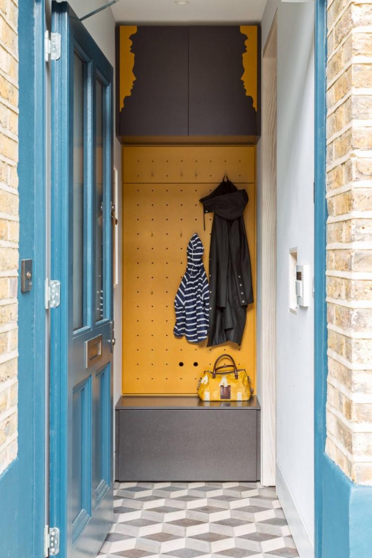 Conception d'un petit couloir - photos d'intérieurs réels