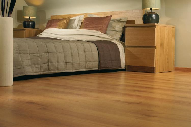 Finition du sol - Conception de la chambre 12 m²