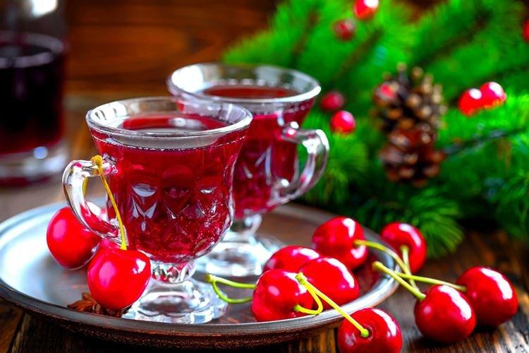 Vin de compote de cerises maison - recette comment faire