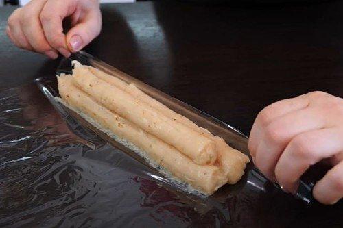 Saucisse de poulet maison sans coquille - recette étape par étape