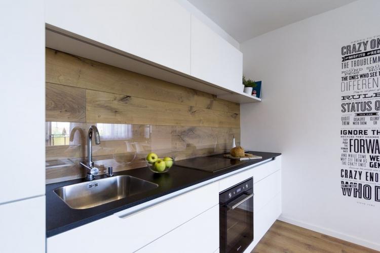 Tablier de cuisine en bois