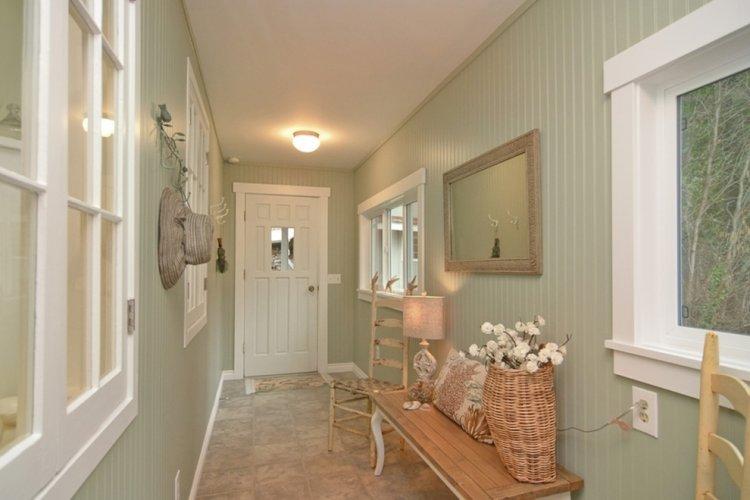 Couleur pistache dans le couloir - conception de photo