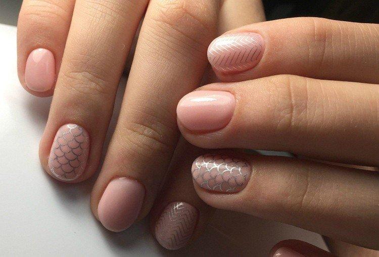 Circle - Formes d'ongles pour manucure