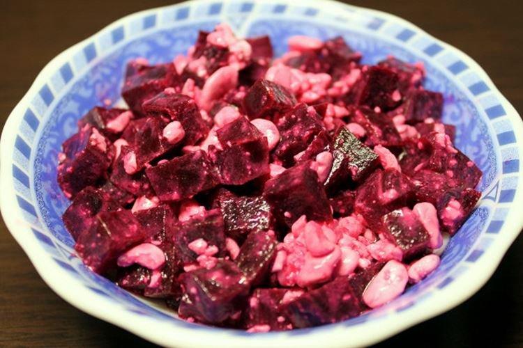 Salade au fromage cottage et aux betteraves