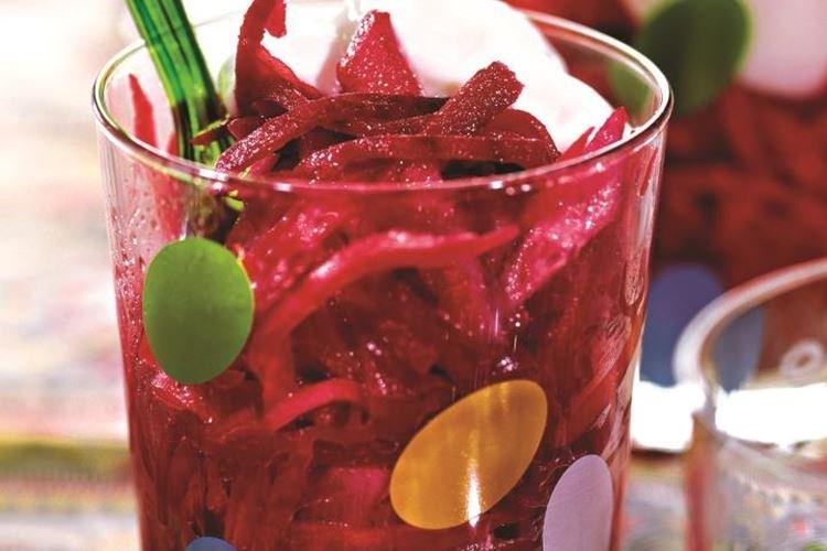 Salade de betteraves bouillies et carottes