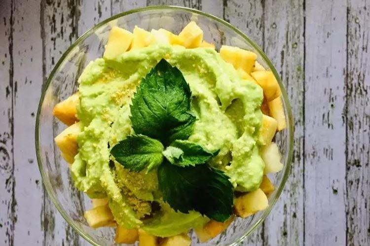 Salade de fruits à l'avocat