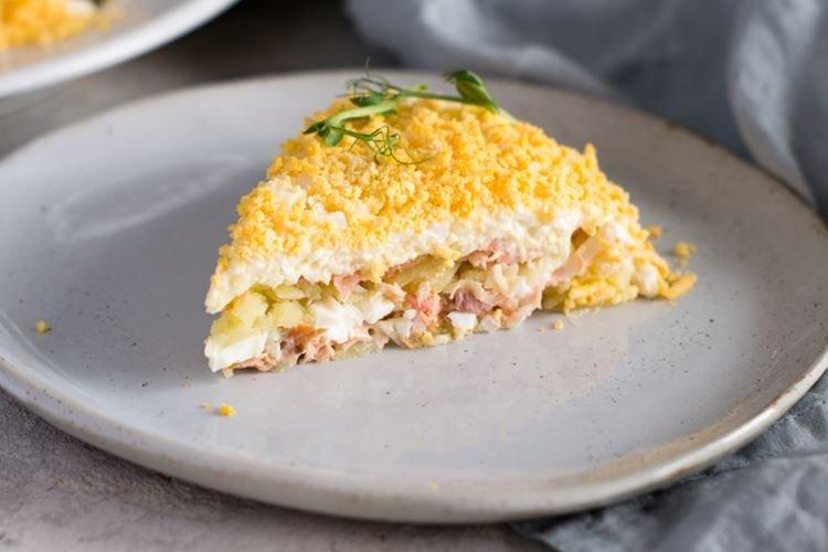 Salade de poisson et pommes