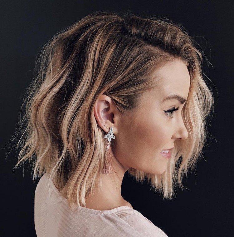 Coupes de cheveux Bob 2021 - photos et belles idées