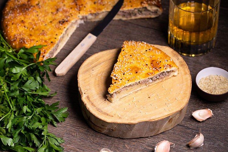 Pâté feuilleté à la viande