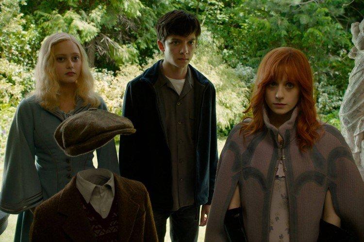 La maison de Miss Peregrine pour les enfants particuliers (2016)