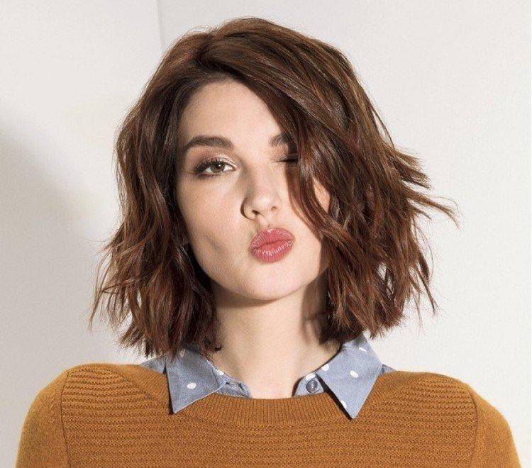 Coupes de cheveux sans frange 2021 - photos et idées